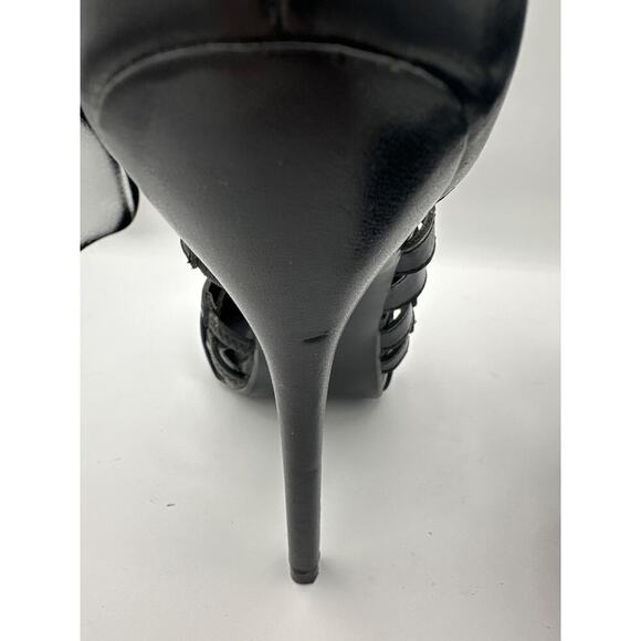 Steve Madden Foxxee Black Strappy Pointed Closed Toe Heel Size 7 - Picture 5 of 5